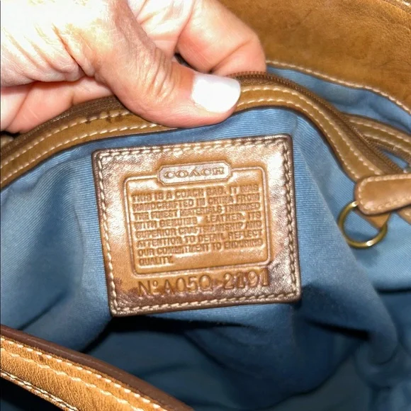 Coach Patchwork Hobo Bag in Multicolor - Picture 12 of 16